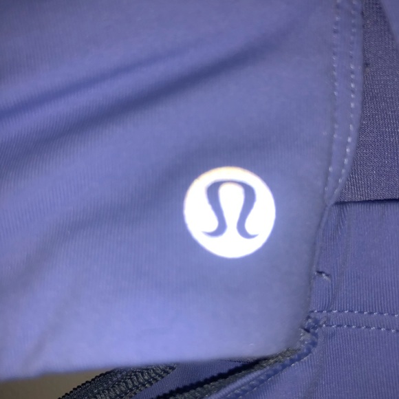 Lulu lemon workout top! - Picture 3 of 4